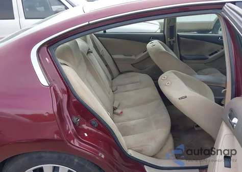 2010 Nissan Altima 2.5 S z USA, uszkodzony, nr VIN 1N4AL2AP3AC168238